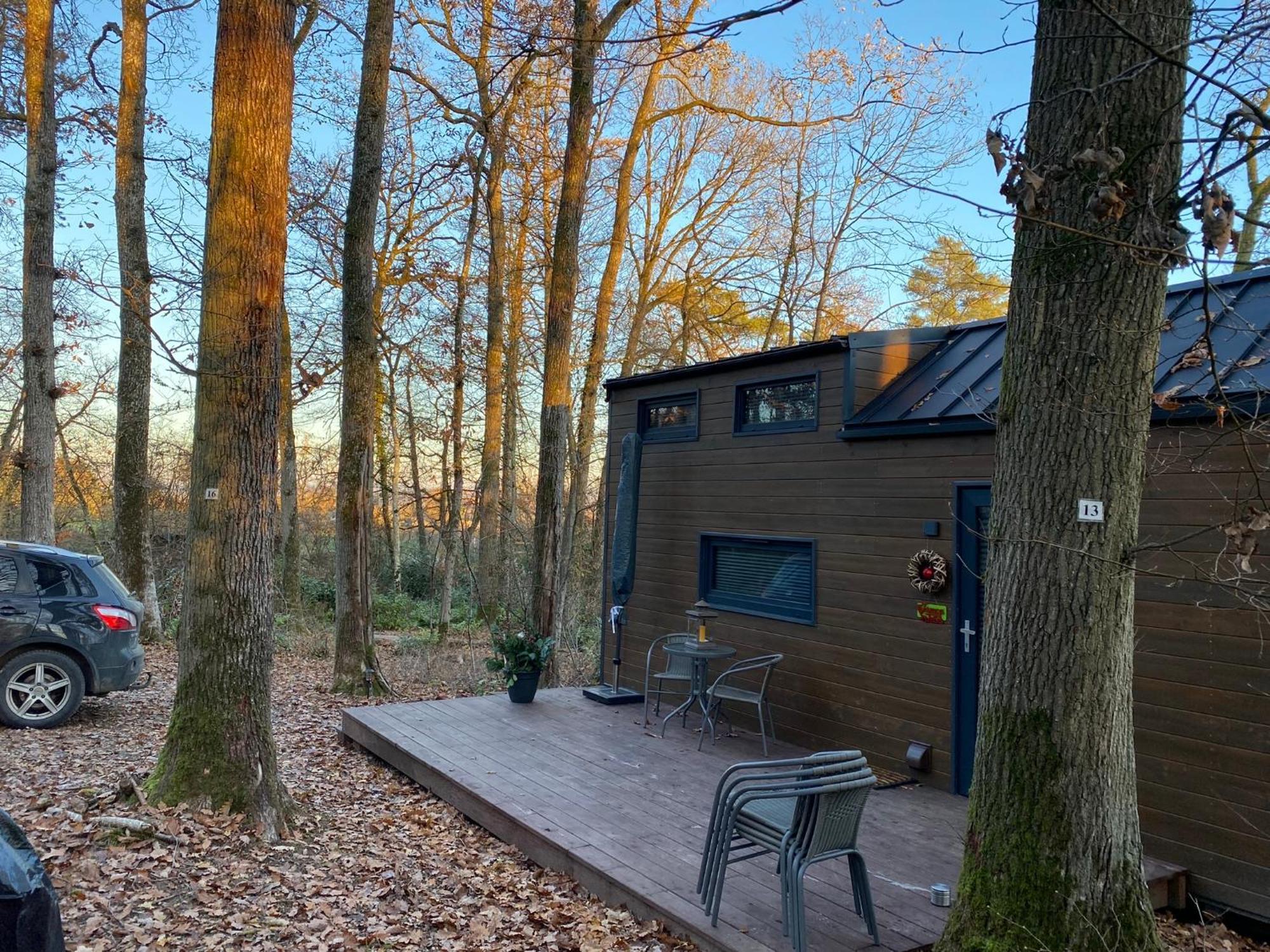 Hostal La Tiny House De Nanou Rochefort Exterior foto