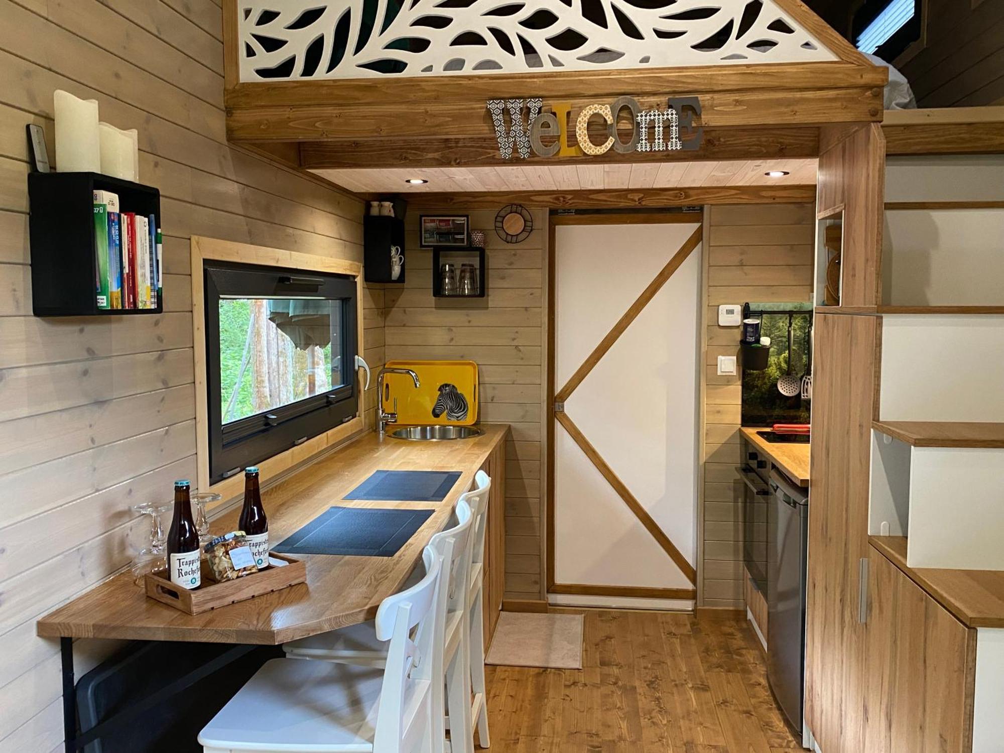 Hostal La Tiny House De Nanou Rochefort Exterior foto