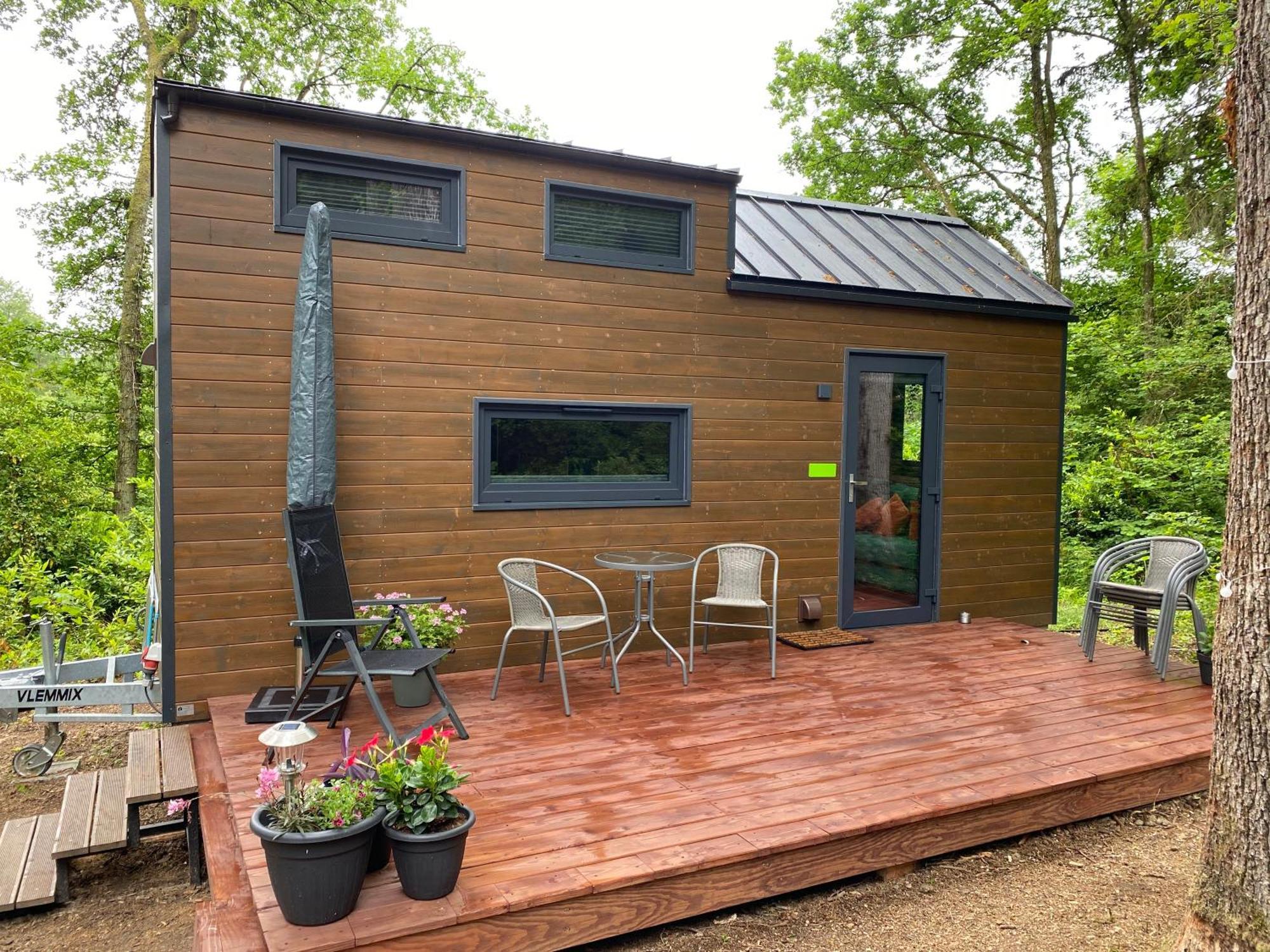 Hostal La Tiny House De Nanou Rochefort Exterior foto